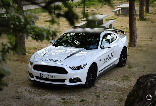 Ford Mustang GT 2015 Black Shadow Edition