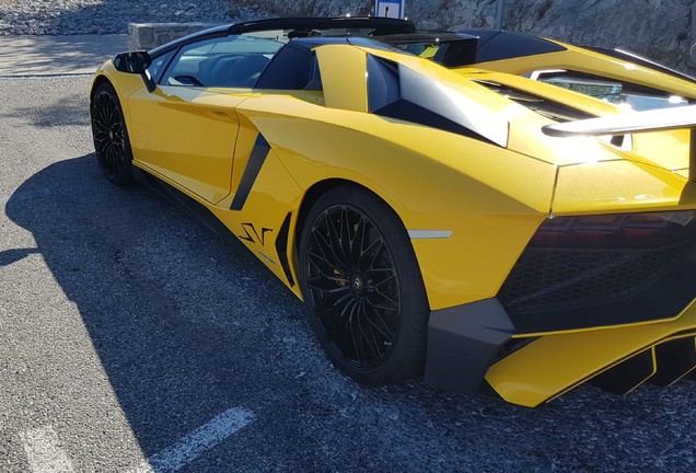 Lamborghini Aventador LP750-4 SuperVeloce Roadster