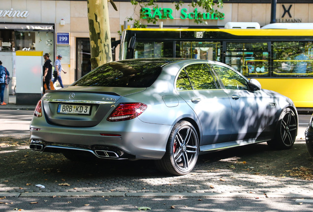 Mercedes-AMG E 63 S W213