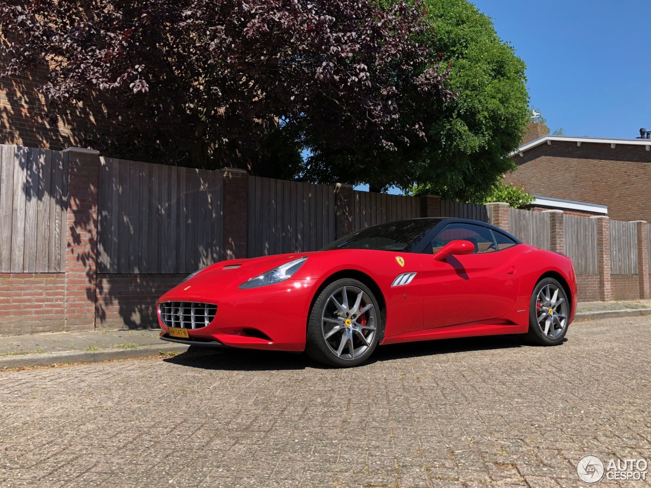 Ferrari California