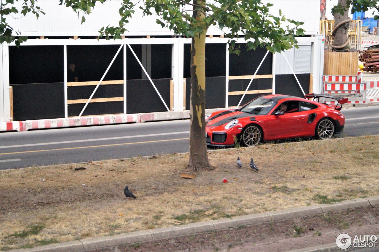 Porsche 991 GT2 RS Weissach Package