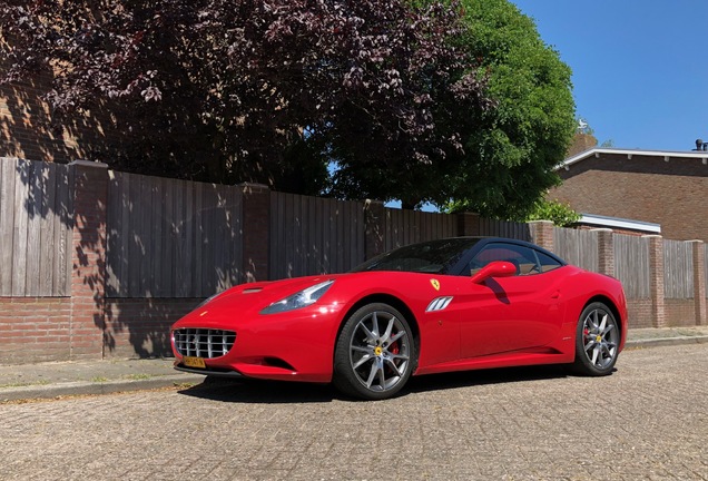 Ferrari California