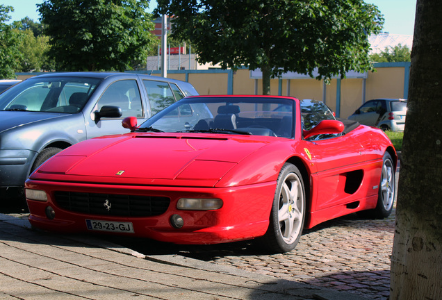 Ferrari F355 Spider