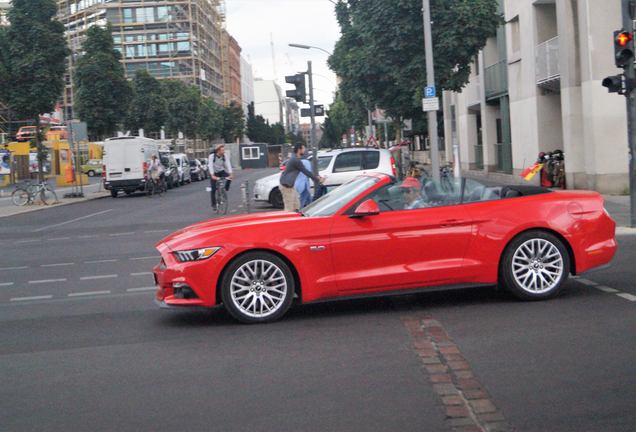 Ford Mustang GT Convertible 2015