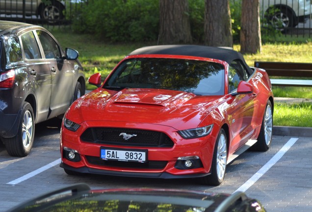 Ford Mustang GT Convertible 2015