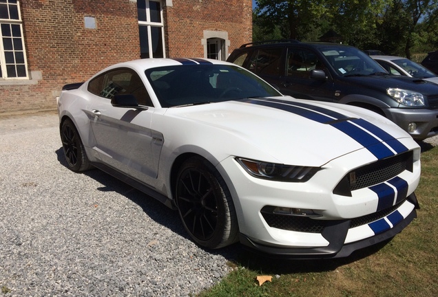 Ford Mustang Shelby GT350 2015