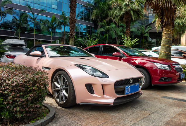 Jaguar F-TYPE S Convertible