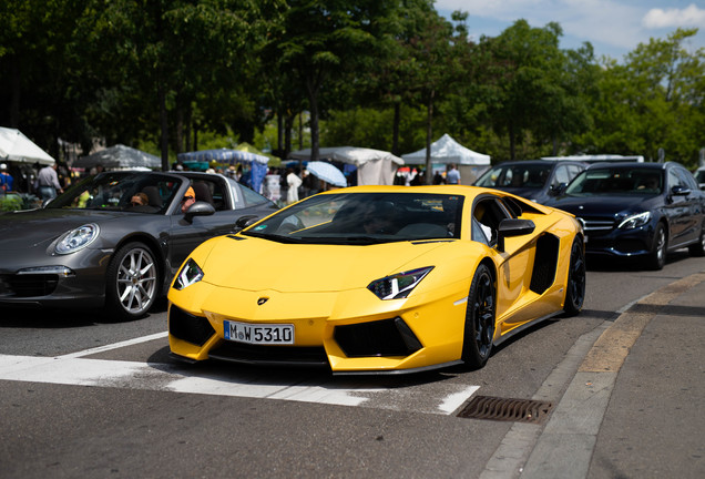 Lamborghini Aventador LP700-4