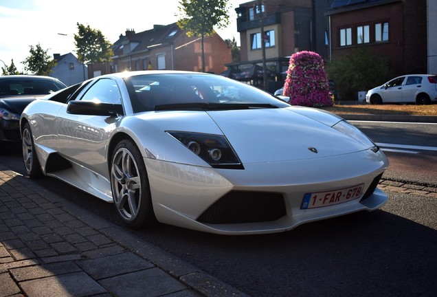 Lamborghini Murciélago LP640