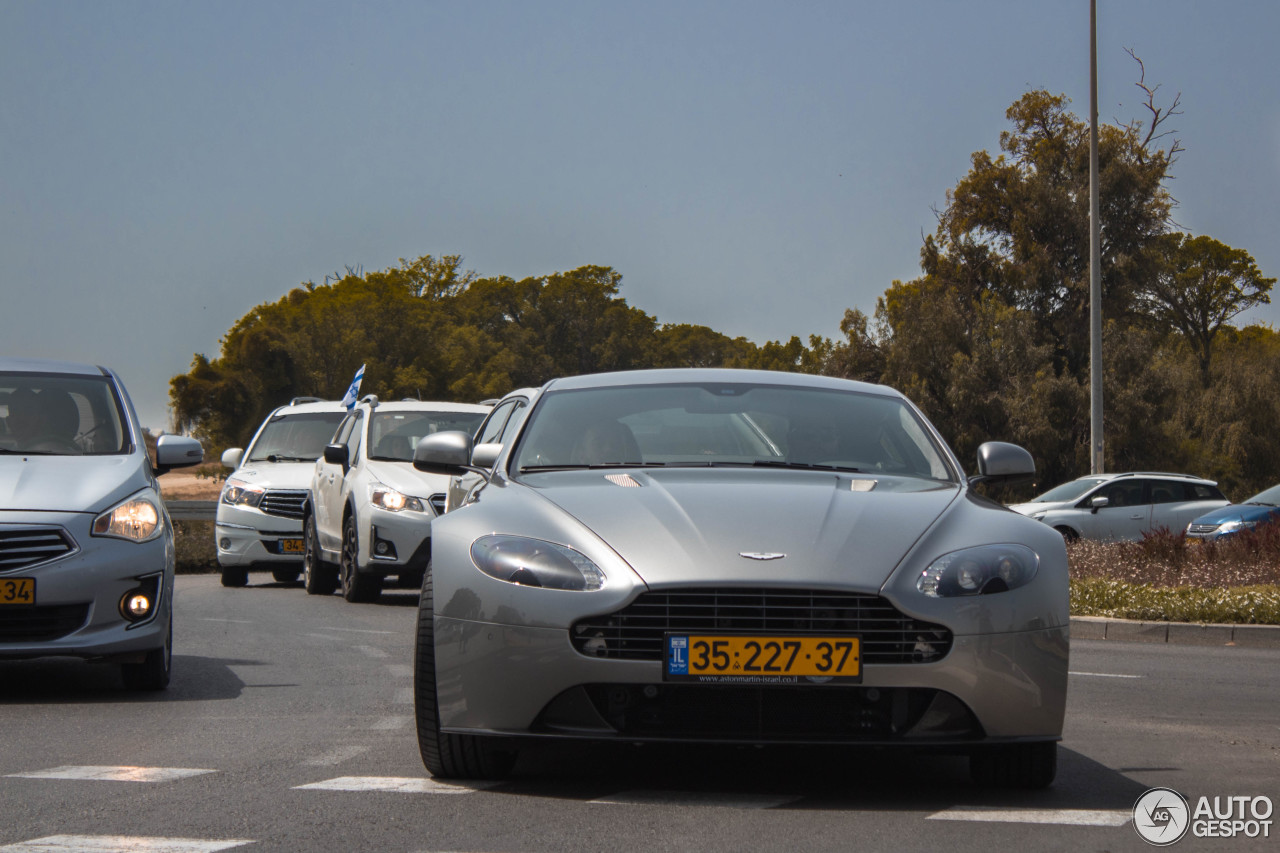 Aston Martin V8 Vantage S