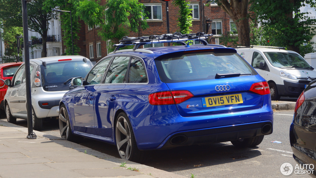 Audi RS4 Avant B8