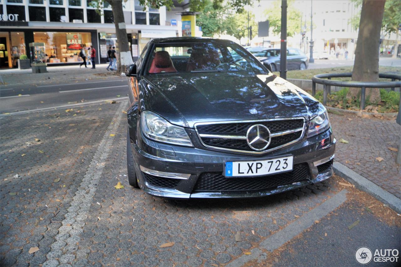 Mercedes-Benz C 63 AMG Coupé