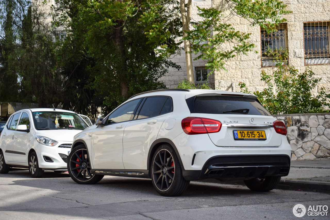 Mercedes-Benz GLA 45 AMG X156