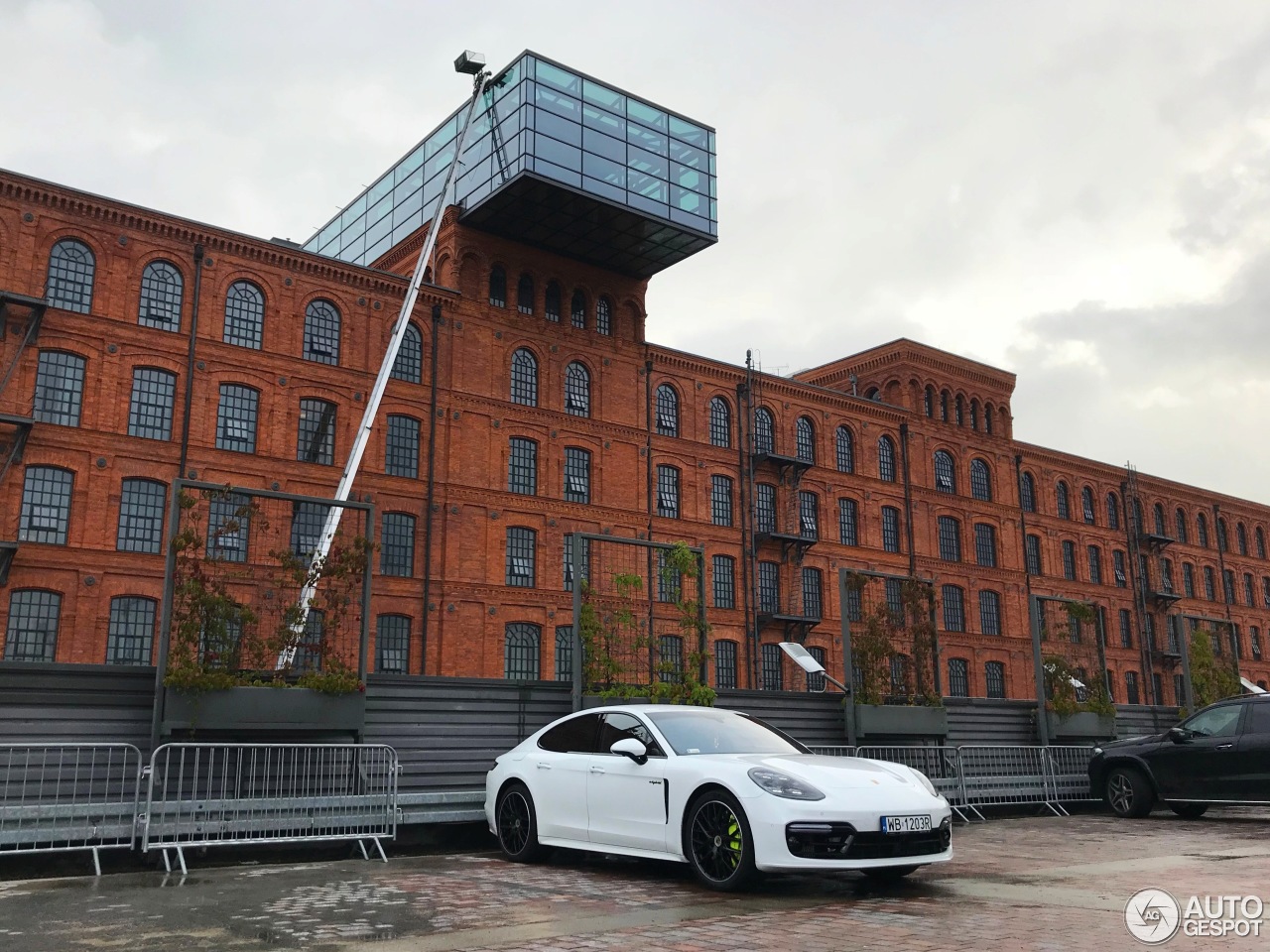 Porsche 971 Panamera Turbo S E-Hybrid