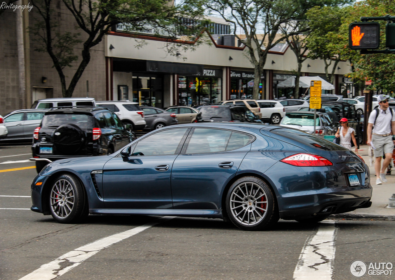 Porsche 970 Panamera GTS MkI