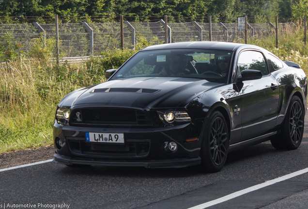 Ford Mustang Shelby GT500 2010