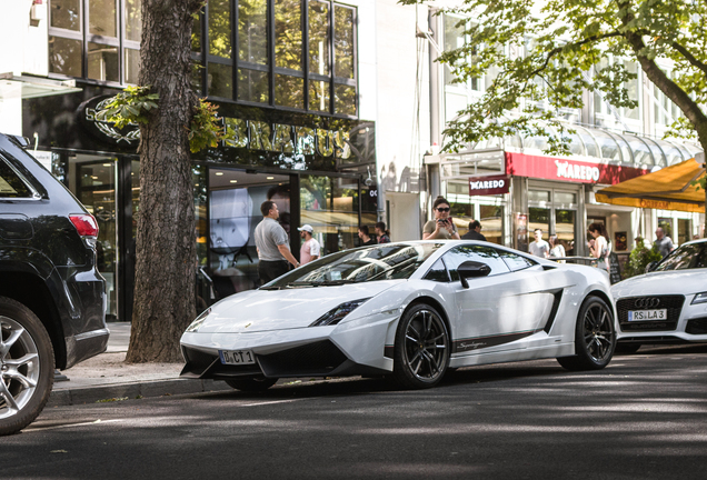 Lamborghini Gallardo LP570-4 Superleggera