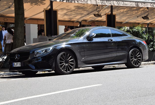 Mercedes-AMG S 63 Coupé C217