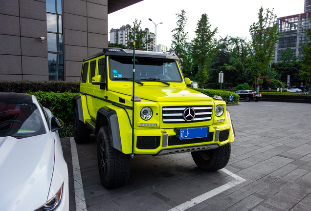 Mercedes-Benz G 500 4X4²