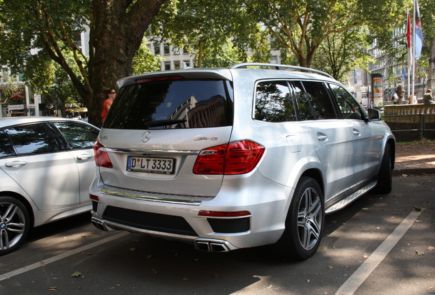 Mercedes-Benz GL 63 AMG X166