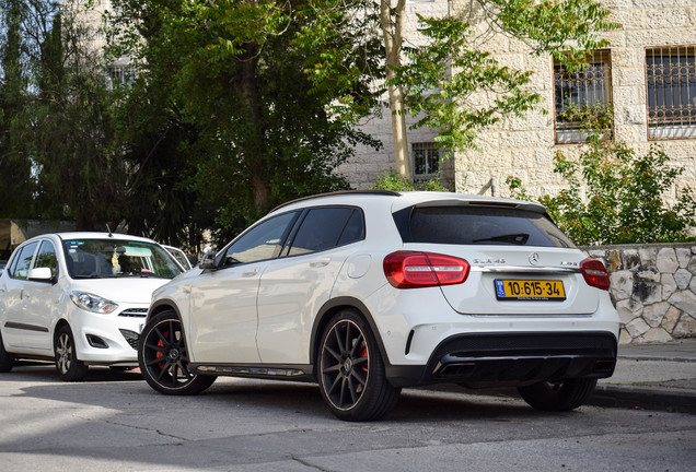 Mercedes-Benz GLA 45 AMG X156