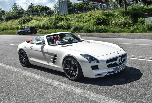 Mercedes-Benz SLS AMG Roadster