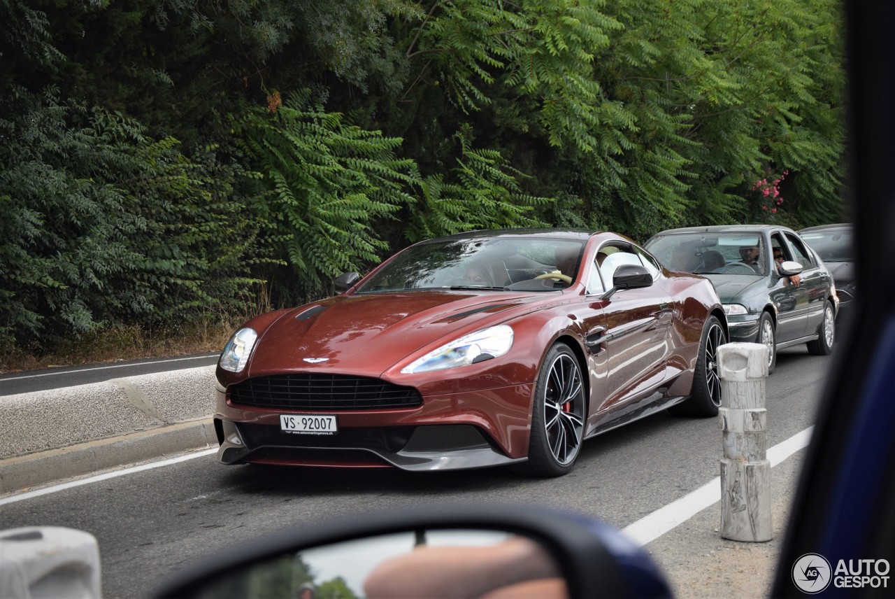 Aston Martin Vanquish 2013