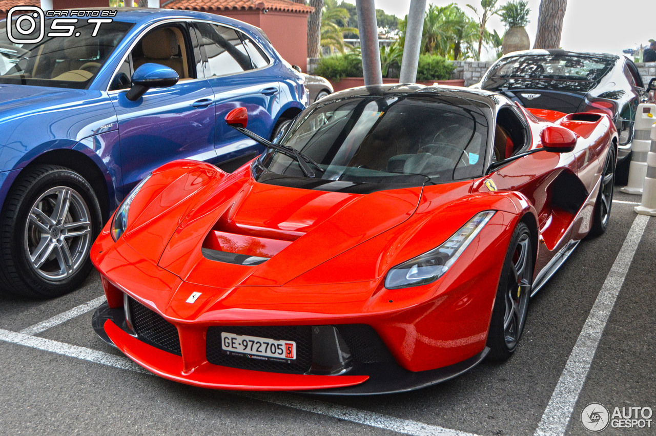 Ferrari Laferrari