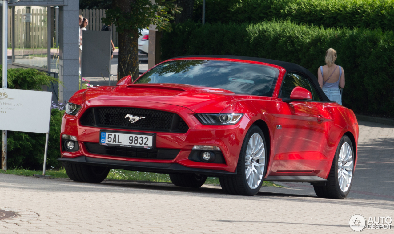 Ford Mustang GT Convertible 2015