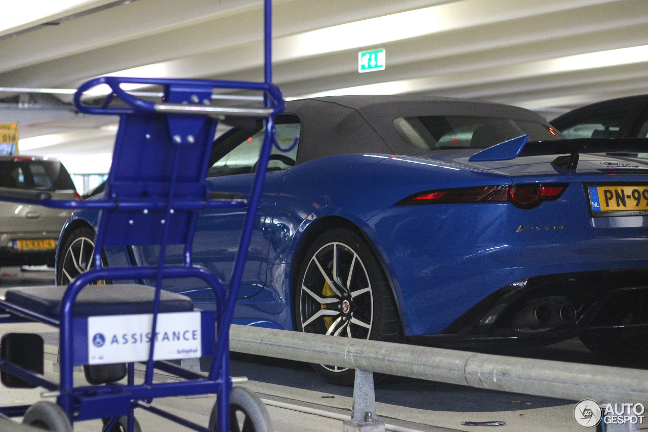 Jaguar F-TYPE SVR Convertible 2017