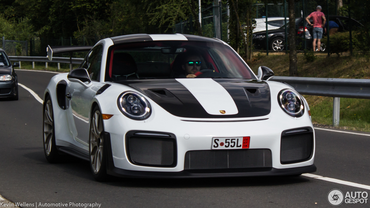 Porsche 991 GT2 RS Weissach Package