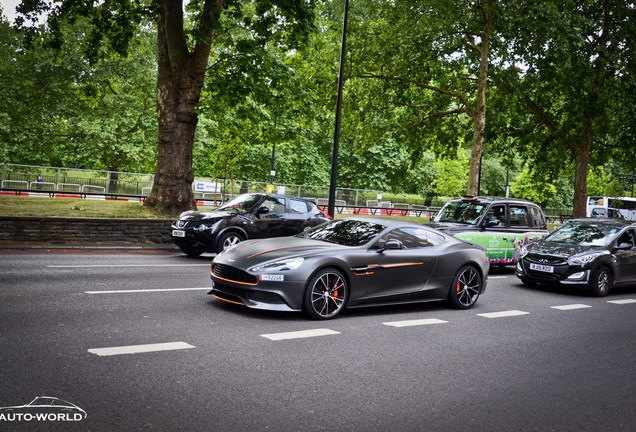 Aston Martin Vanquish 2013