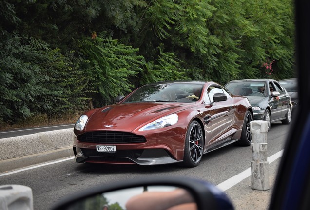 Aston Martin Vanquish 2013