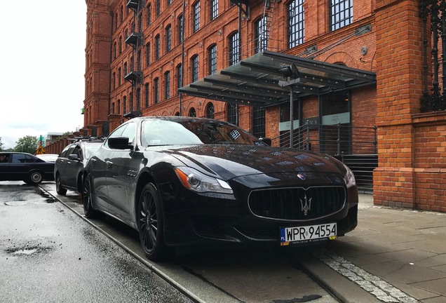 Maserati Quattroporte S Q4 2013