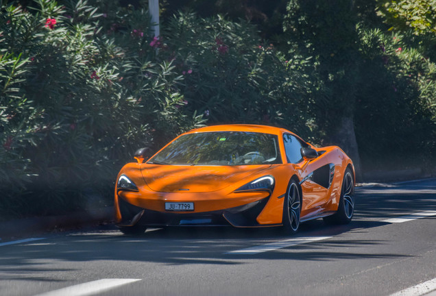 McLaren 570S