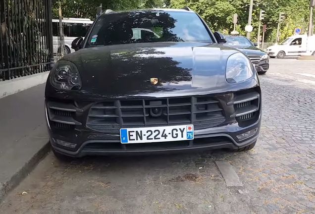 Porsche 95B Macan Turbo