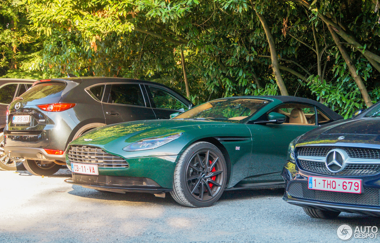 Aston Martin DB11 V8 Volante