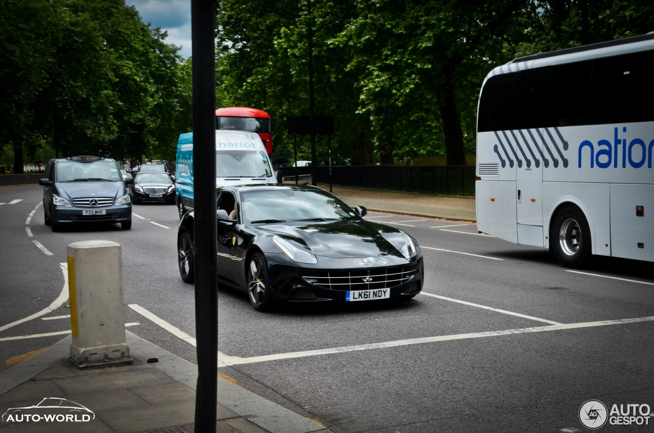 Ferrari FF