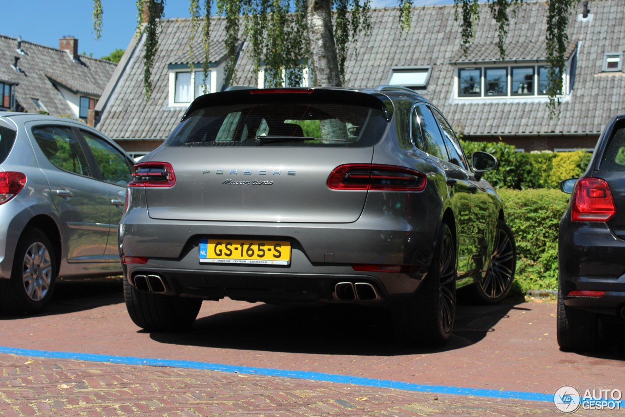 Porsche 95B Macan Turbo