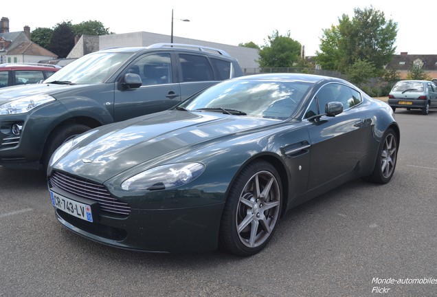 Aston Martin V8 Vantage