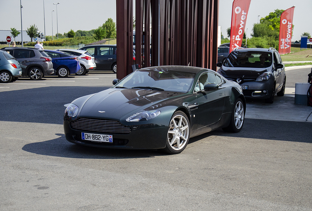 Aston Martin V8 Vantage