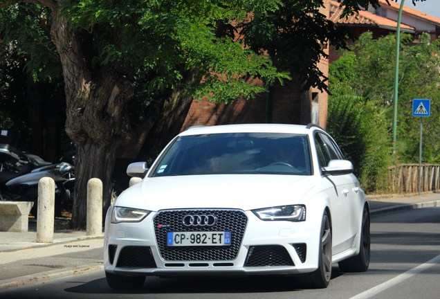 Audi RS4 Avant B8