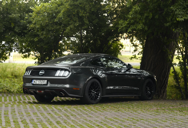 Ford Mustang GT 2015