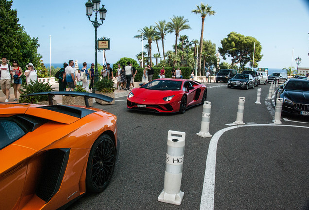 Lamborghini Aventador S LP740-4