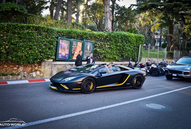 Lamborghini Aventador S LP740-4 Roadster