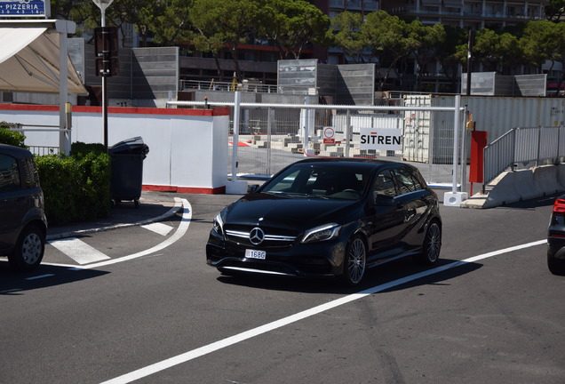 Mercedes-AMG A 45 W176 2015