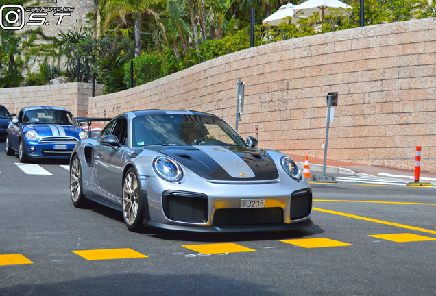 Porsche 991 GT2 RS Weissach Package