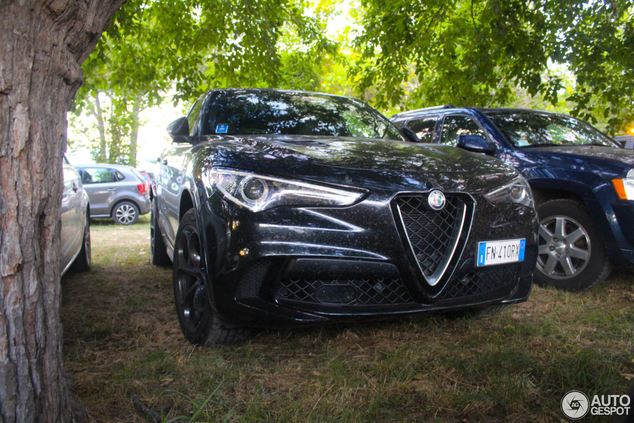 Alfa Romeo Stelvio Quadrifoglio