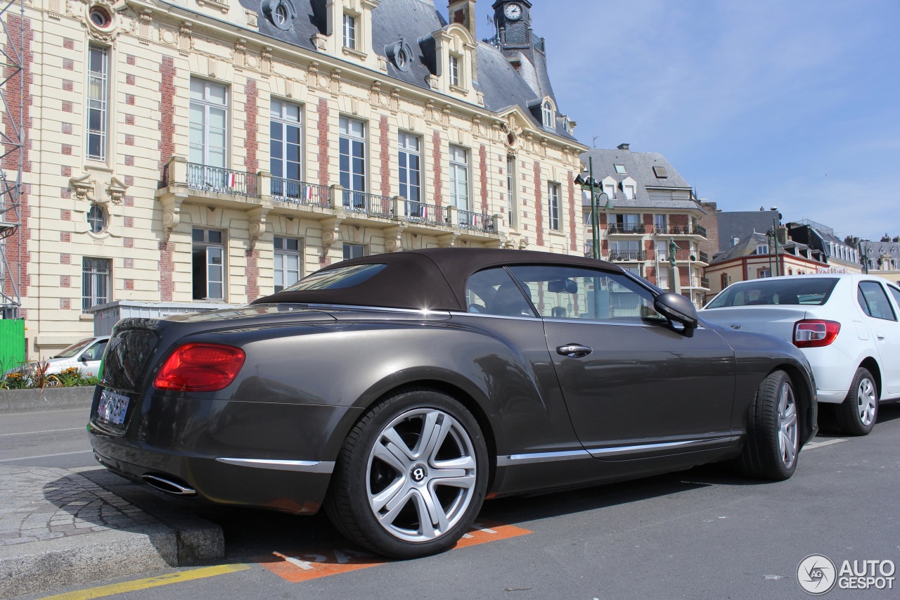 Bentley Continental GTC 2012