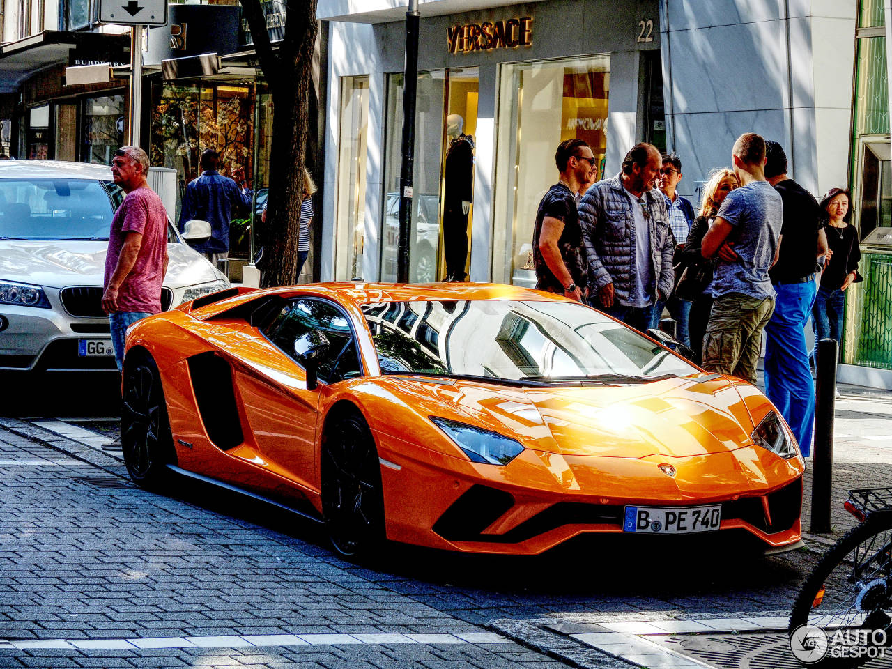 Lamborghini Aventador S LP740-4